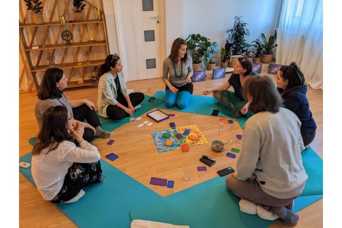 CERC DE SOCIALIZARE SI CONECTARE IN JURUL JOCULUI INTEGRATION GAME CERC DE SOCIALIZARE SI CONECTARE IN JURUL JOCULUI INTEGRATION GAME