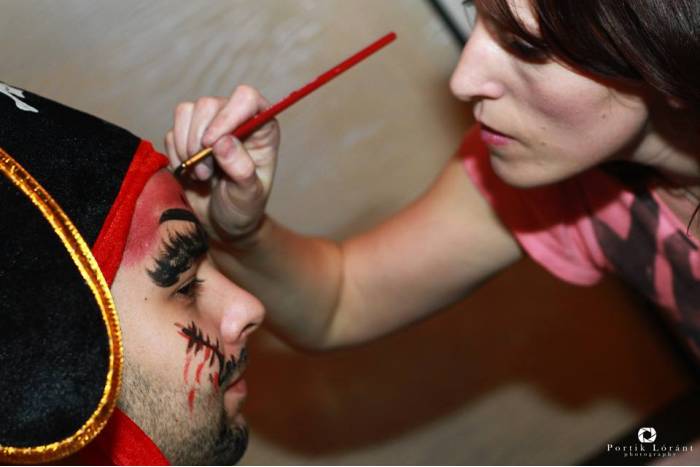 CURS ONLINE DE PICTURĂ PE FAȚĂ ȘI PE CORP - NIVEL DE BAZA